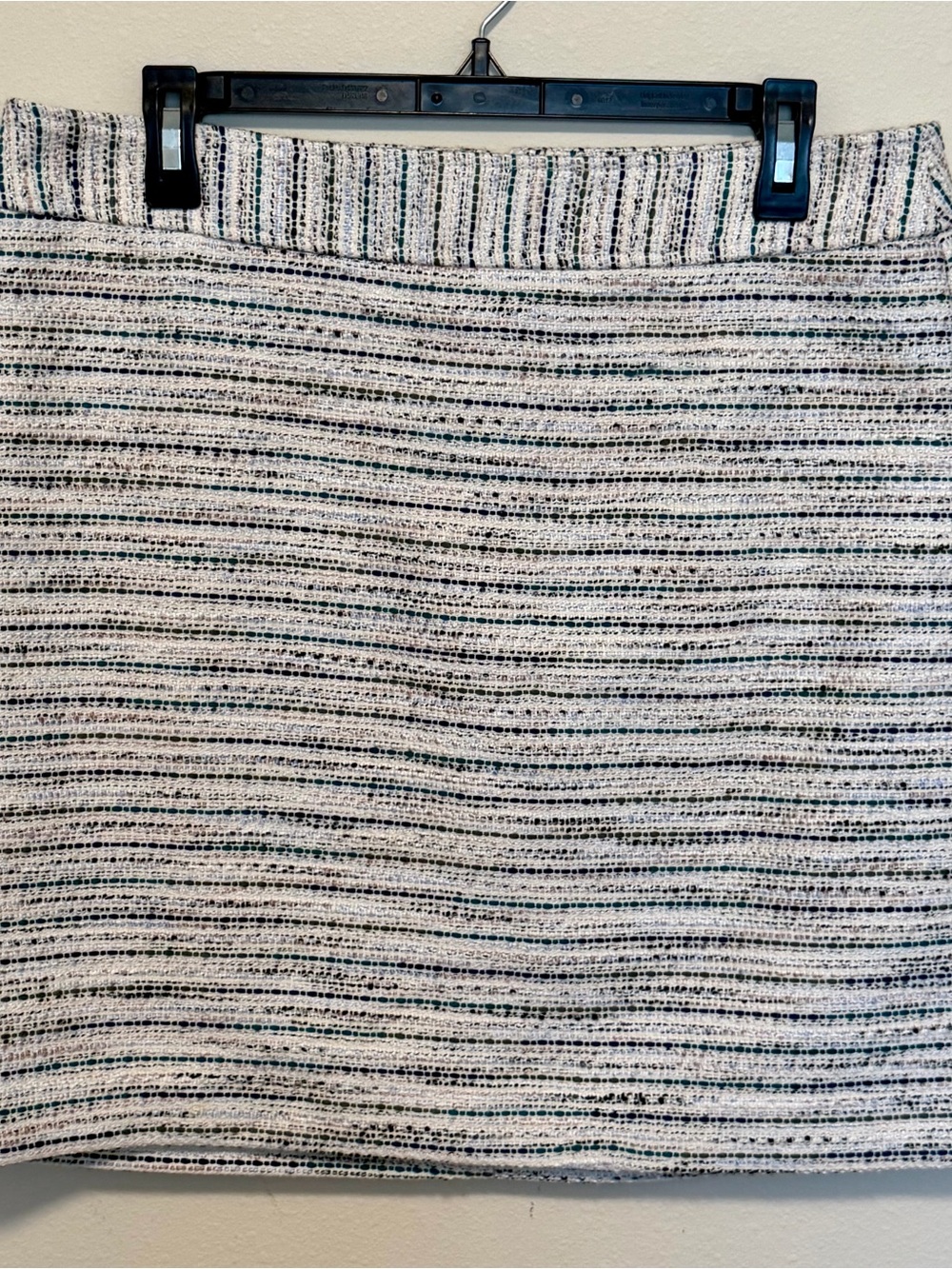 LOFT Outlet Textured Tweed Mini Skirt Size 12 White Blue Green Lined